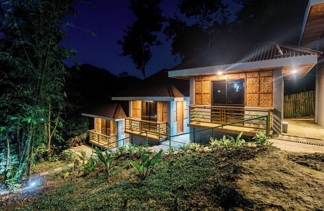 BUSAI DREAM FALLS RESORT