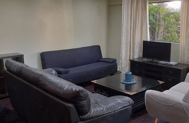 Bush Setting-Large 1 Bedroom Apartment