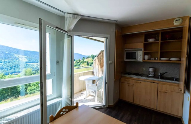 Bussang Holiday Village - Vosges Massif * - Azureva - 3 Standard Rooms 6 People