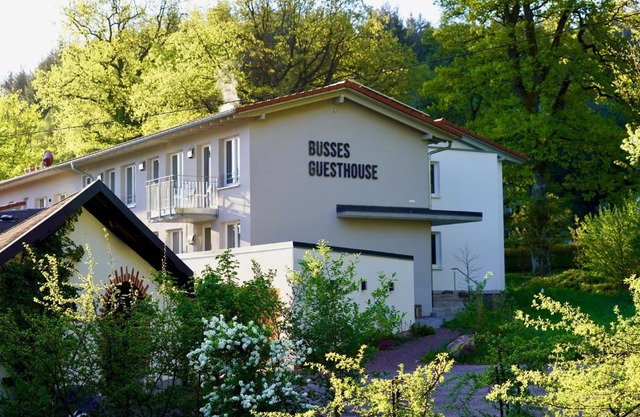 Busses Guesthouse