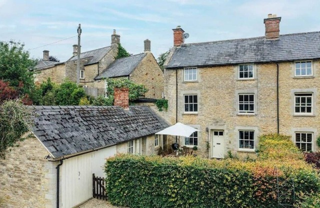 Buttercup Cottage in the heart of the Cotswolds