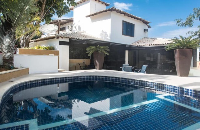 Buzios Geriba piscina e Hidro aquecida própria em condomínio