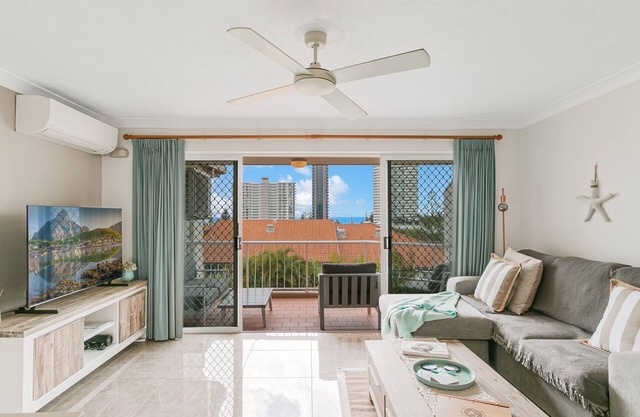 By The C - Coolangatta Beachside - Min. 3 Night Stays!