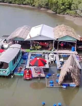 Cần Giờ Floating House