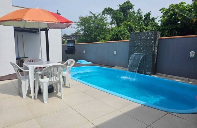 Casa Aconchegante com Piscina