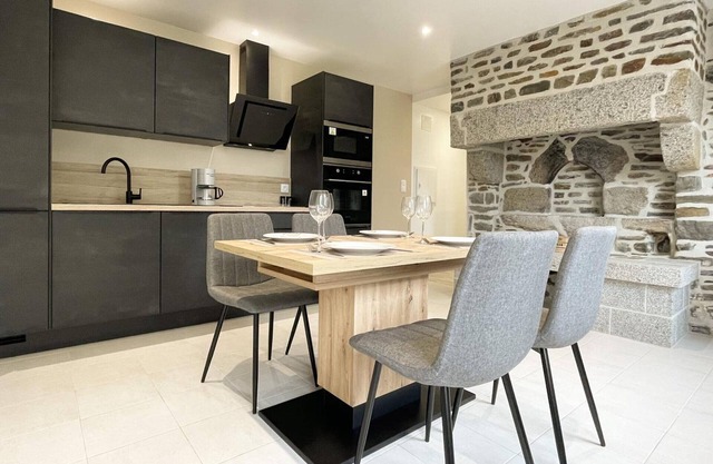 Charming Modern Cottage for 2 in Normandy, Pets Allowed