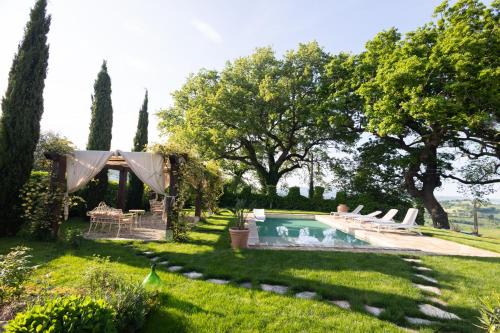 Ca' le cerque, villa surrounded by the Marche nature