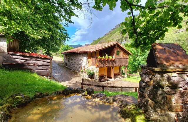 Cabaña Pasiega LA Hirriria