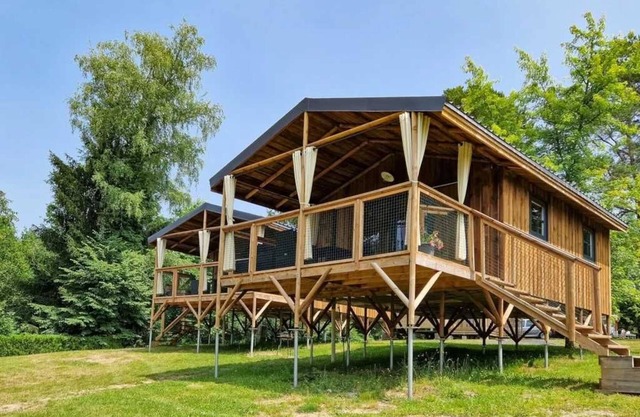 Cabane 3 étoiles - Piscine - eeiiff