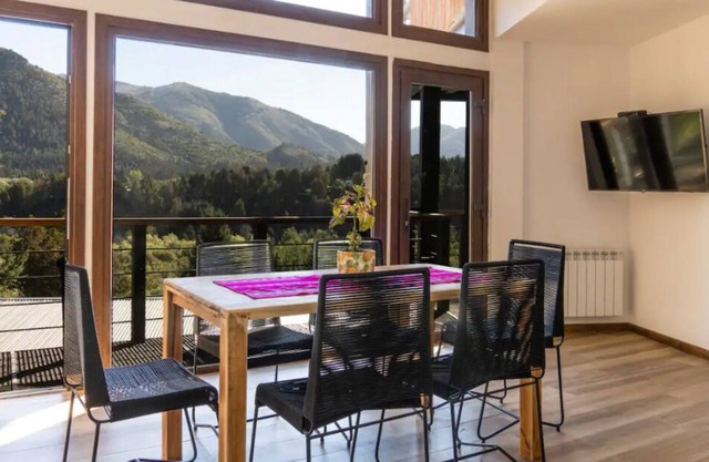 Cabin in Bariloche view of Cerro Catedral