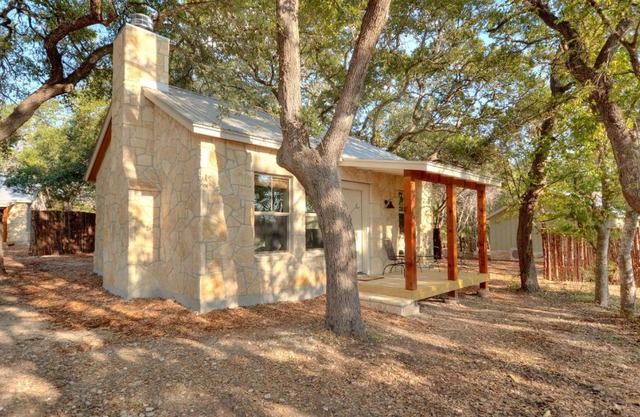 Cabins at Flite Acres - Desert Willow