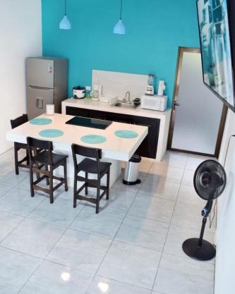 Cahuita Apartment by Angie