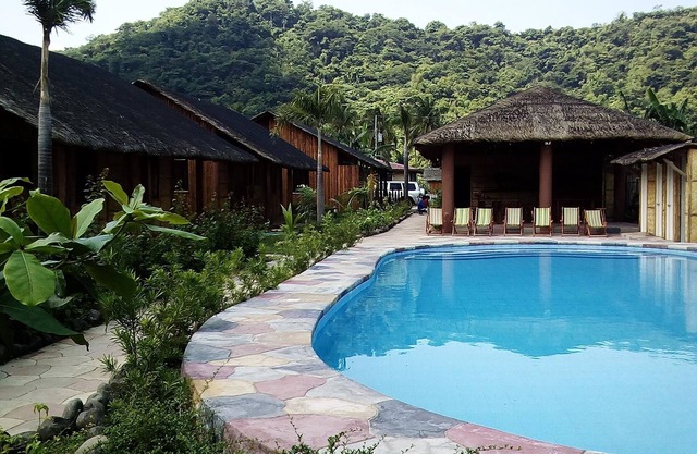 Calayo Beach Resort