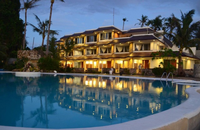 Caluwayan Palm Island Resort