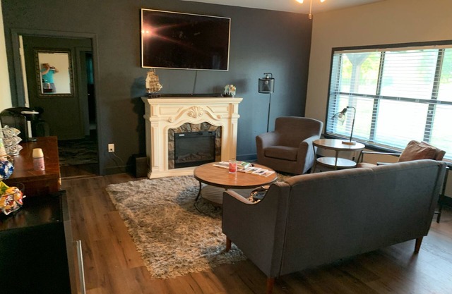 Camino Cielo 1-bedroom Studio/Parking