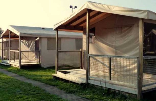 Camping 3 étoiles - Piscine - eeefba
