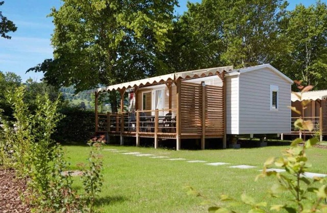 Camping 3 étoiles - Piscine - eeiifb