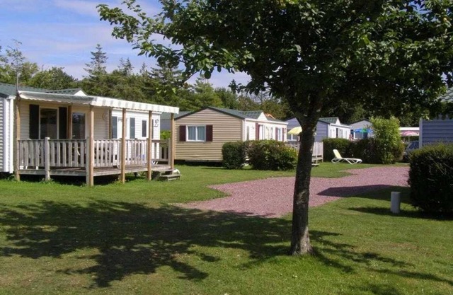 Camping 4 étoiles - Piscine - ccafgee