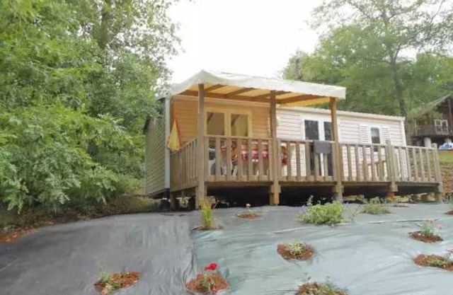 Camping 4 étoiles - Parc aquatique - eee0ic