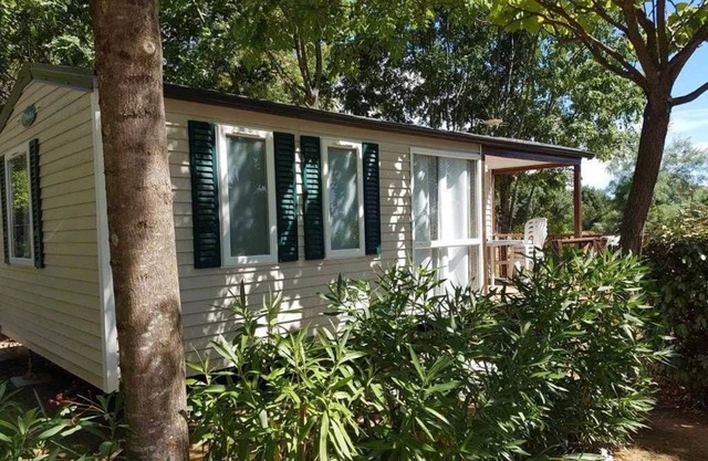 Camping 4 étoiles - Piscine - ccbahdh