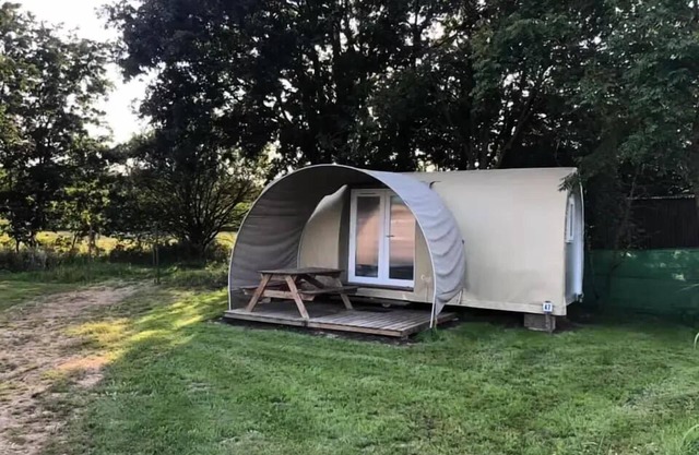 Camping Au Pré de l'Etang - Coco Sweet 3 Rooms 4 People