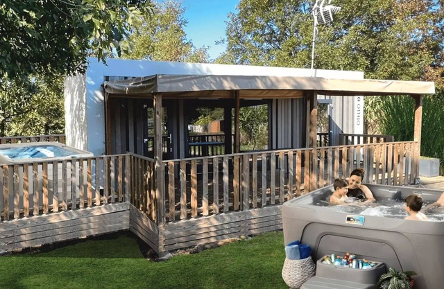 Camping Au Pré de l'Etang - Mobil home Otello Duo Premium 3 rooms 4 persons