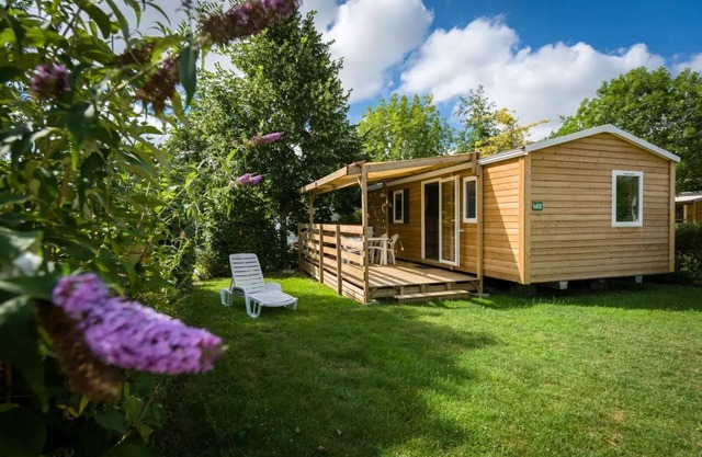 Camping de l'Etang Sites and Landscapes * - Privilege Cottage 2 ch. - TV - LV 6 people