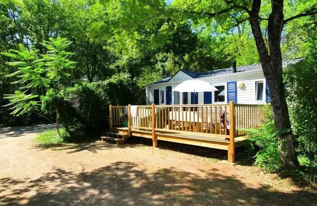 Camping La Paille Basse* - Mobil Home Lounge Plus 4 Rooms 6 People