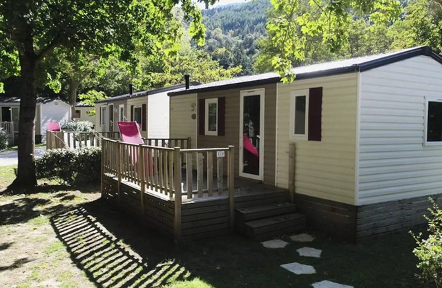 Camping Le Moulin du Pont d'Aliès* - Mobil Home Trigano 3 Rooms 5 People