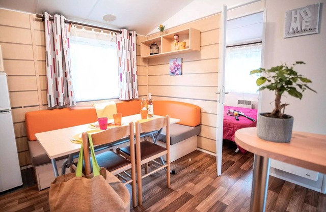 Camping les Calquieres* - Mobile home Funny 3 rooms 4 people