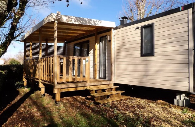 Camping les Poutiroux * - Bahia Luxe 5 personnes