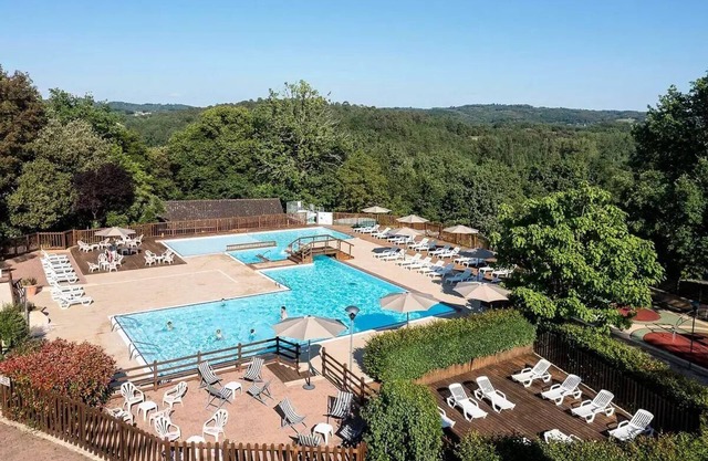 Camping Romanée Les Grottes de Roffy* - EXCLUSIVE mobile home - 3 bedrooms - 2 bathrooms for 6 people