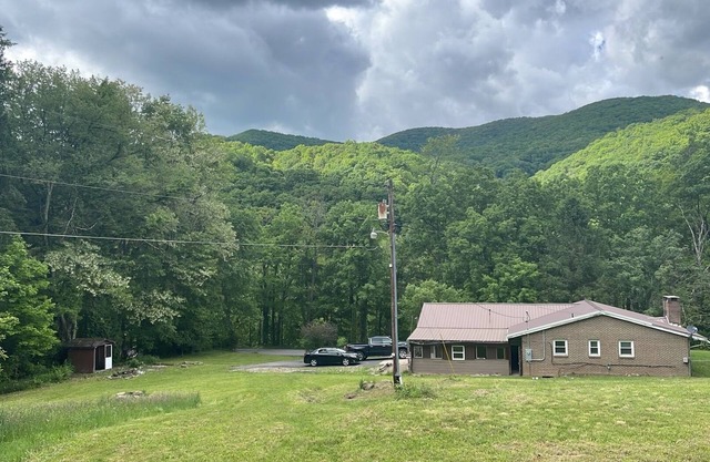 CampRV Lookout Apartment – Peaceful Scenic Escape