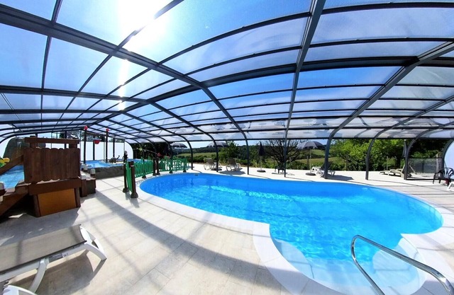 Campsite Flower Les Terrasses de Dordogne *** - Chalet Soleil Standard 2 Rooms 2/4 People