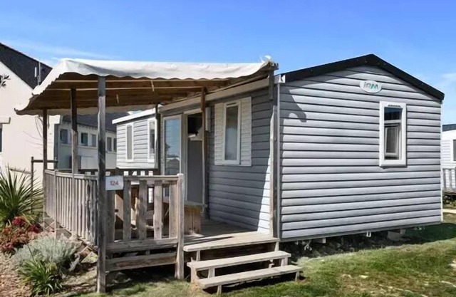 Campsite Riva Bella * - 4-room Comfort mobile home for 6 people, air-conditioned