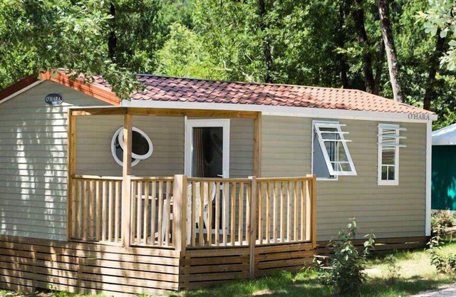 Campsite Saint Pierre de Rousieux**** - Very large Mobile Home 4 Rooms 6 People
