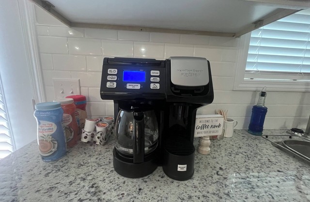 Campus Edge Condo- brand new 2 bed 2 1/2 bath condo with campus shuttle service!