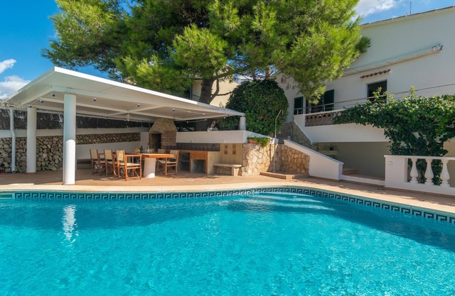 Can Jaume 6 - Three Bedroom Villa, Sleeps 6
