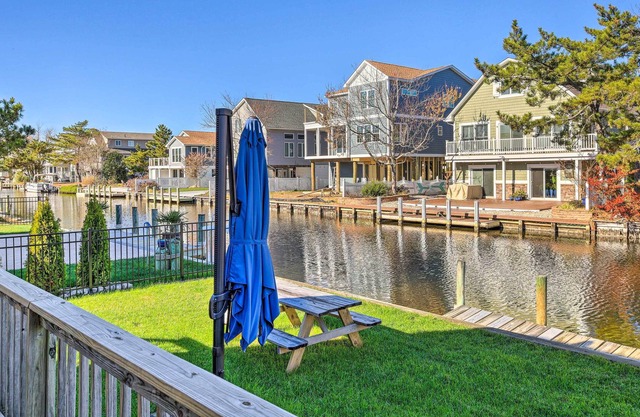 Canal-Front Home w/ Dock < 1/2 Mi to Beach!