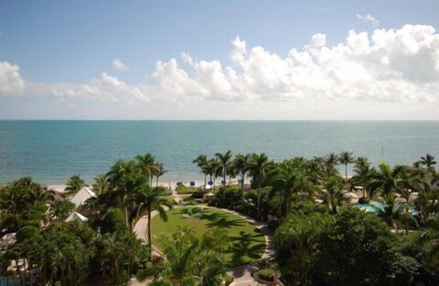 Cancelation Special 3/15-19. 1 night free!Ocean1 frt 1bdr @ Ritz Key Biscayne