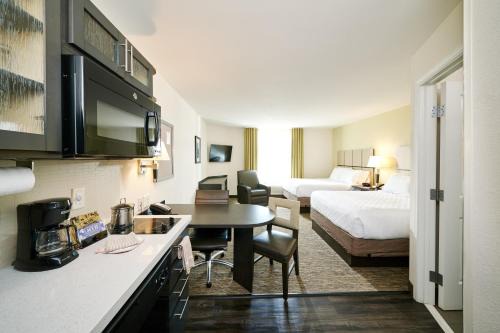 Candlewood Suites Washington North by IHG