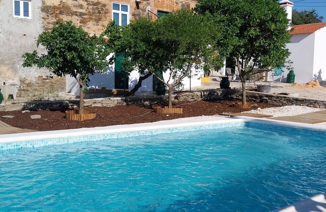 Cantinho de Terena - Smells of the Earth | Family House with Pool and Tradition