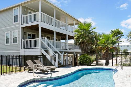Cape Dreamin' by Pristine Property Vacation Rentals
