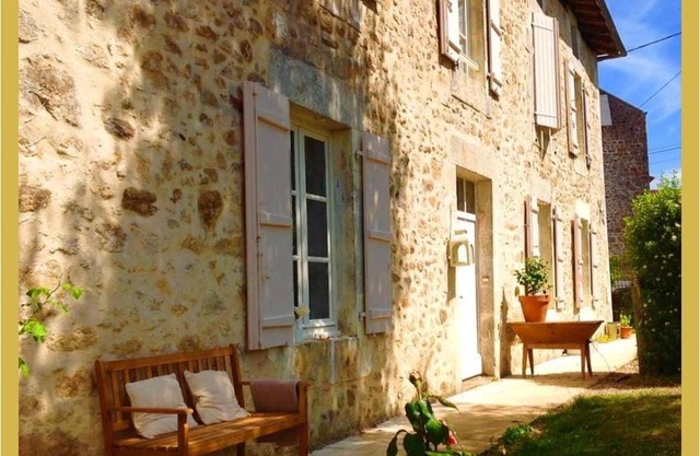 Cardabelle Holiday Home with private garden