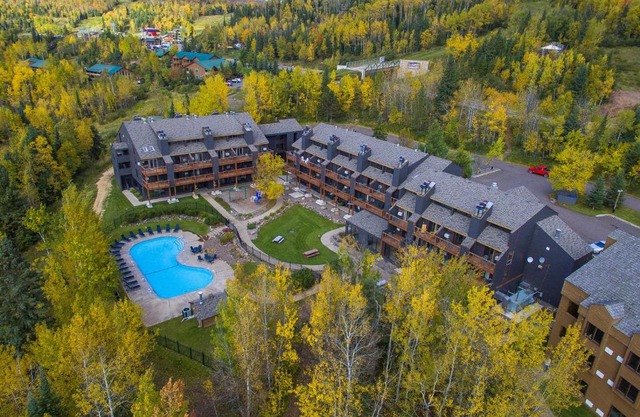 Caribou Highlands Lodge