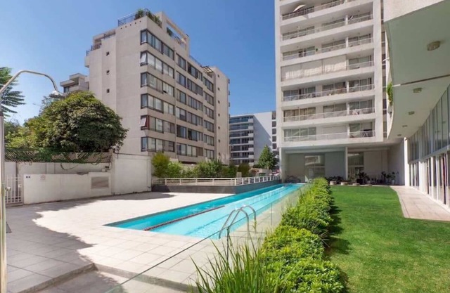 Carmelitas Stylish - 1BR w/Wifi, TV Cable, Metro, Pool, Gym