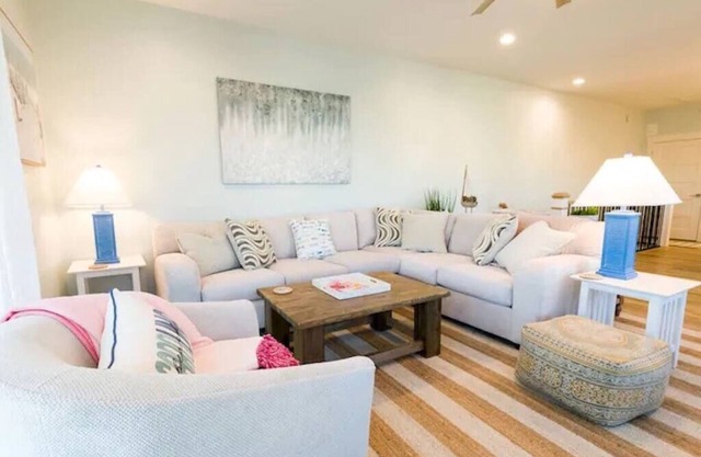 Carolina Casita, short walk to tiki bar and beach