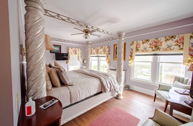 Carriage Way Centennial