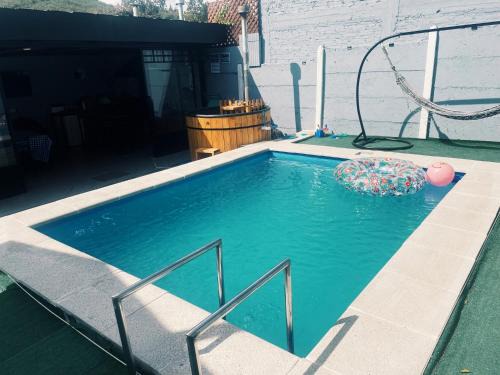 CASA 1er piso completo con piscina temperada, tinaja y quincho próxima a Playa Sn Alfonso