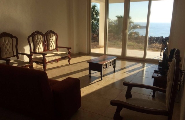 Casa #9, Common Pool, Sleeps 6